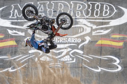 Levi Sherwood of New Zealand performs at the first training of the Red Bull X-fighters in Madrid, Spain on June 23, 2016. // Predrag Vuckovic/Red Bull Content Pool // P-20160623-14392 // Usage for editorial use only // Please go to www.redbullcontentpool.com for further information. //